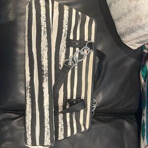 Black & white bcbg handbag canvas with cool buckles